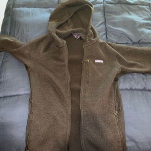 Men’s Patagonia Better sweater w/ hood. Size M